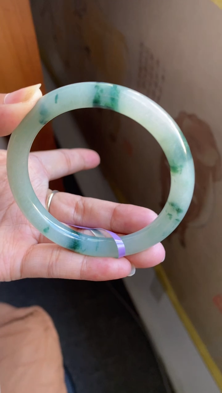 未镶嵌手镯翡翠（巨巨巨推荐）老坑果冻胶满天星绿花圆条18号