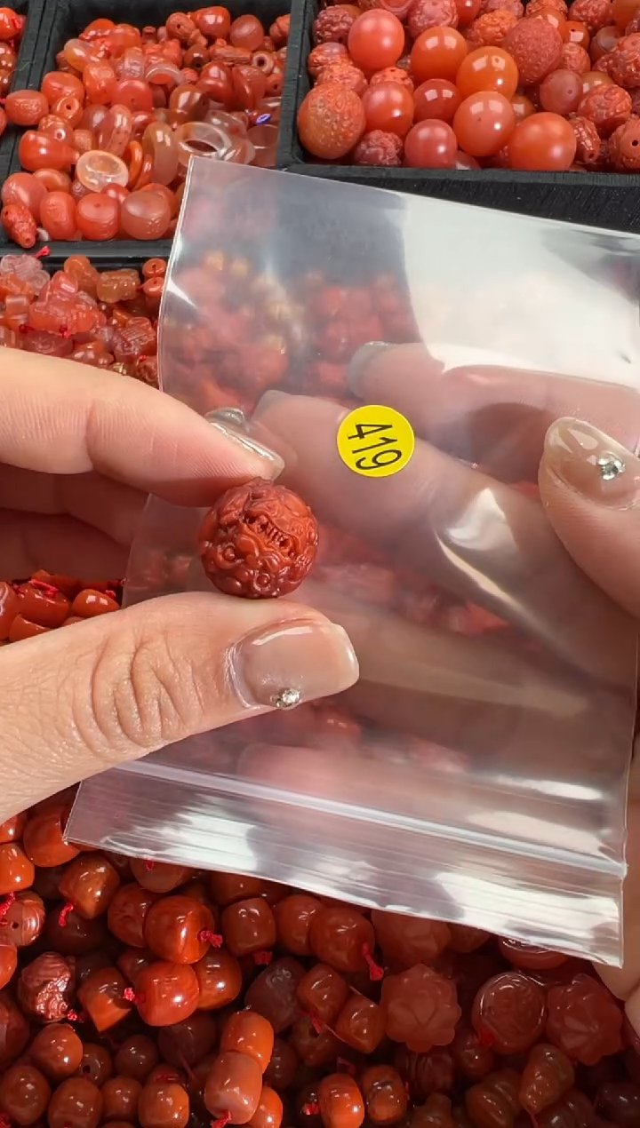 【闪购商品】南红玛瑙颈饰未镶嵌1