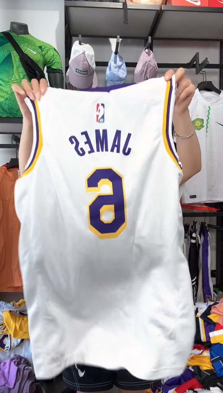 1253 编码 瑕疵款以直播间过款为准 尺码S