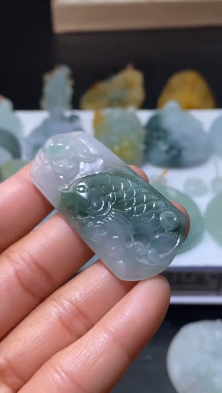 【闪购商品】定制翡翠未镶嵌翡翠毛货~多样性发货一个