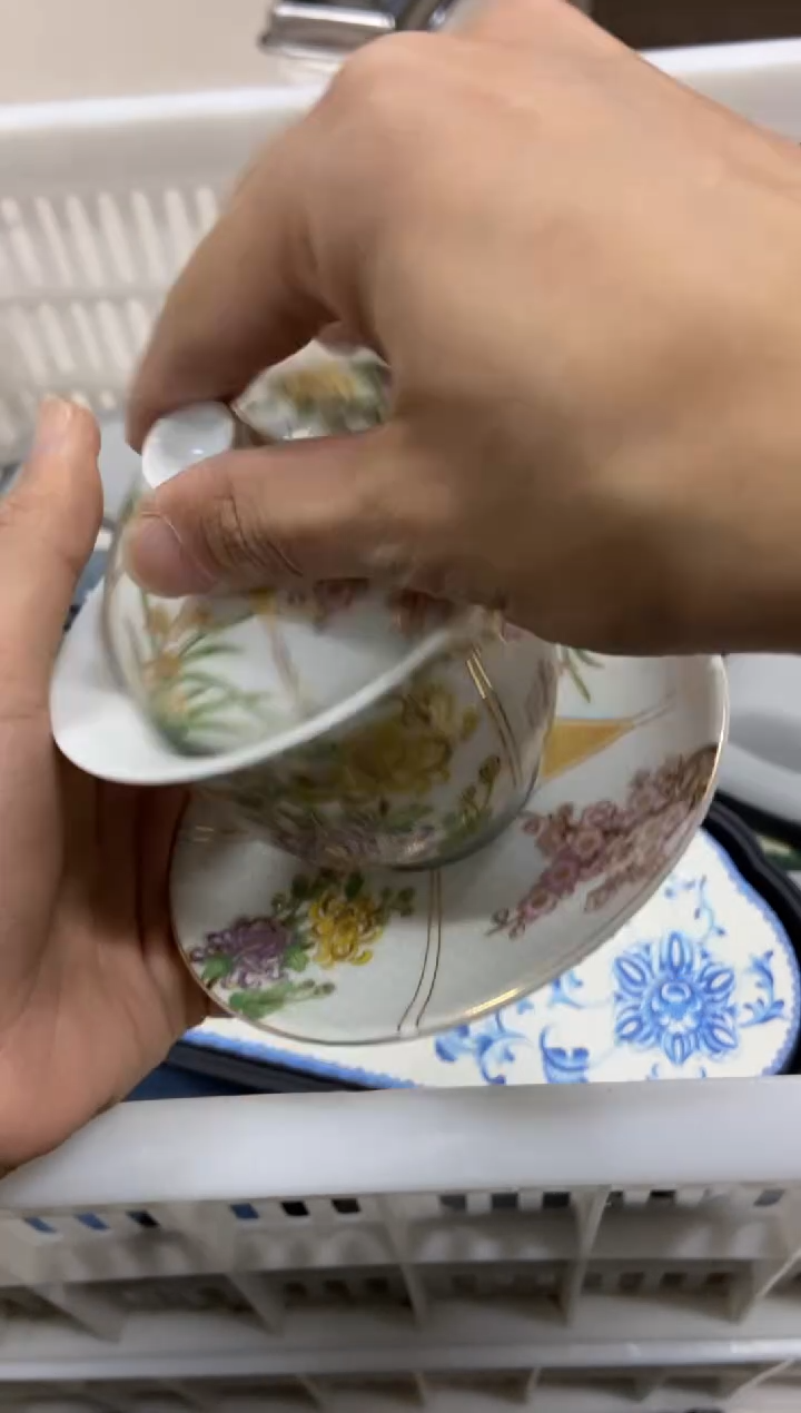 杯无运费险有瑕疵的摄影的产品有使用过的痕迹有点脏介意勿拍