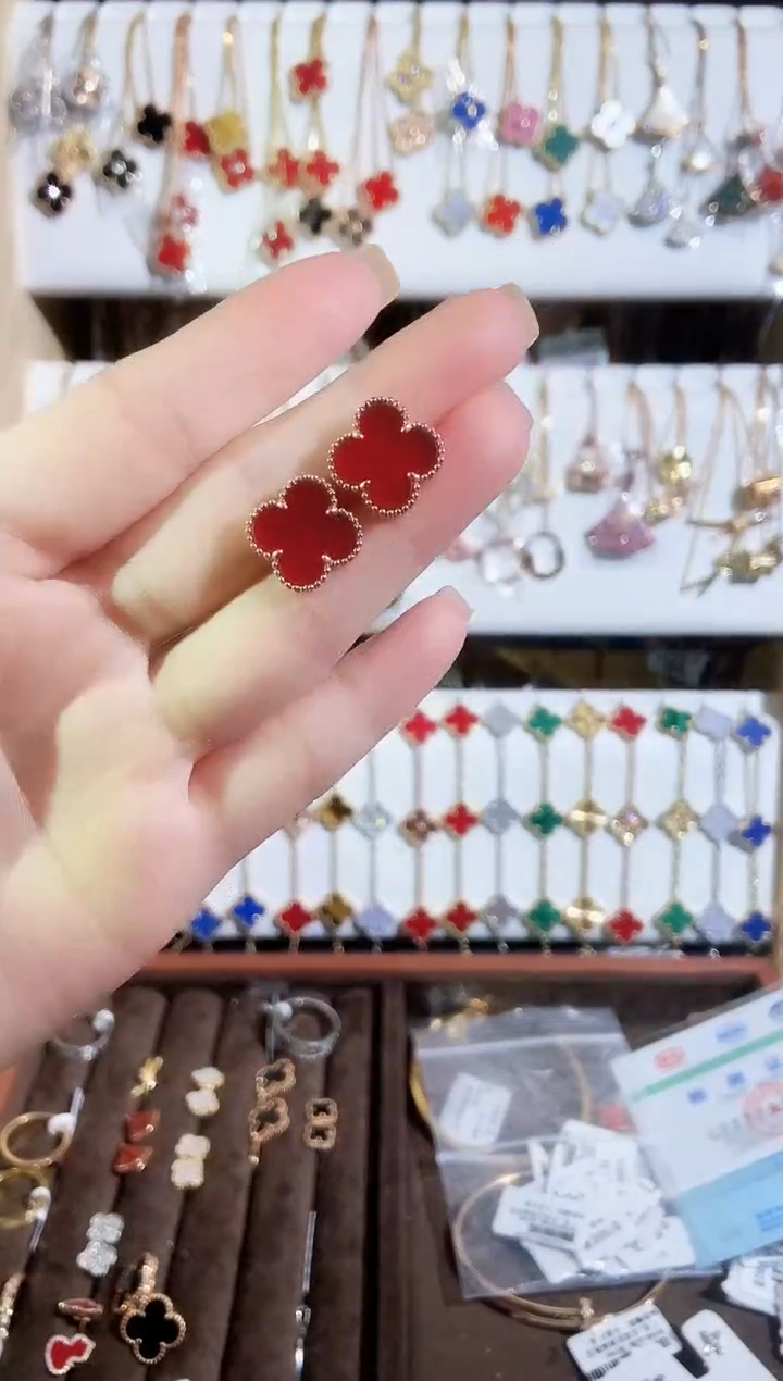 【闪购商品】玛瑙/玉髓耳钉18K金镶嵌玛瑙k玫