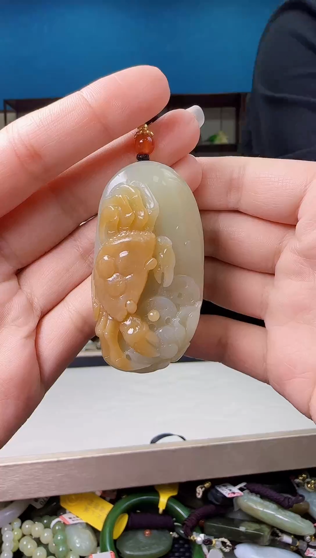 颈饰未镶嵌和田玉1