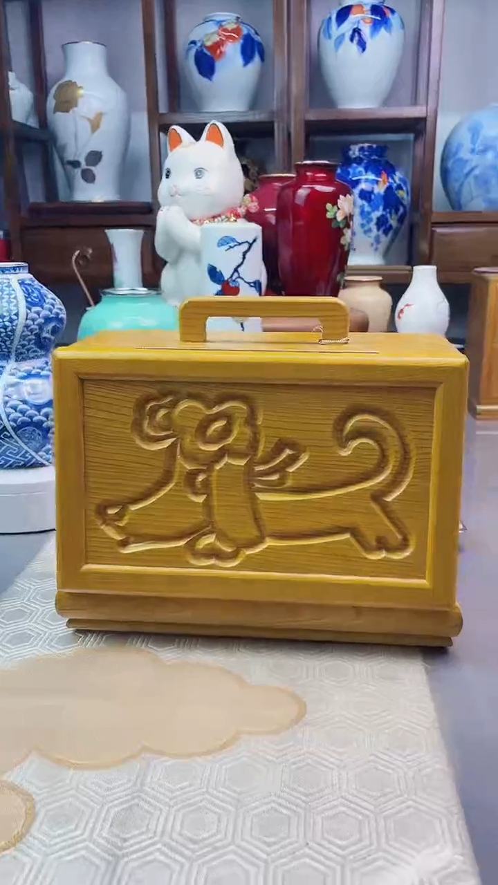 【闪购商品】盘日产实木首饰盒