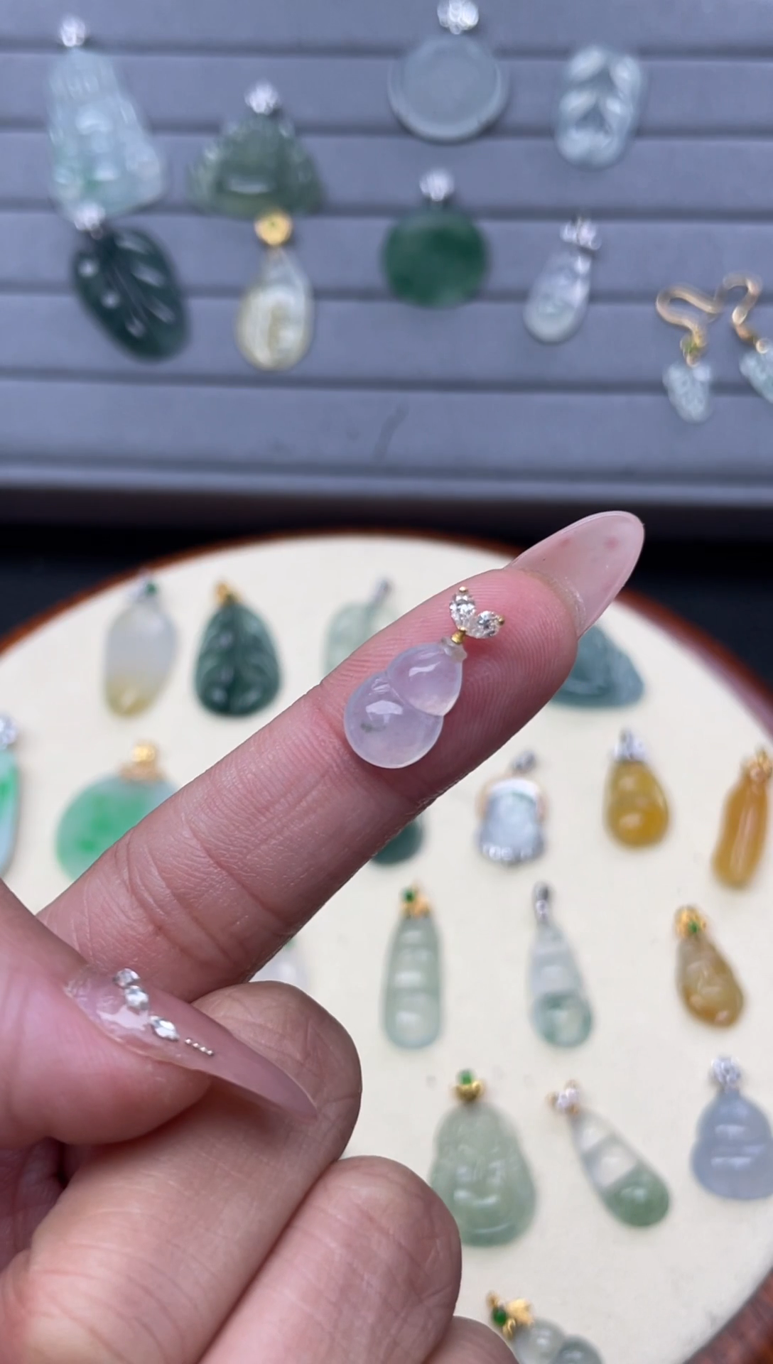 颈饰18K金镶嵌翡翠（26号链接）纯天然A货缅甸翡翠葫芦吊坠