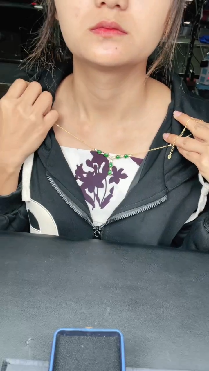 颈饰未镶嵌翡翠首饰