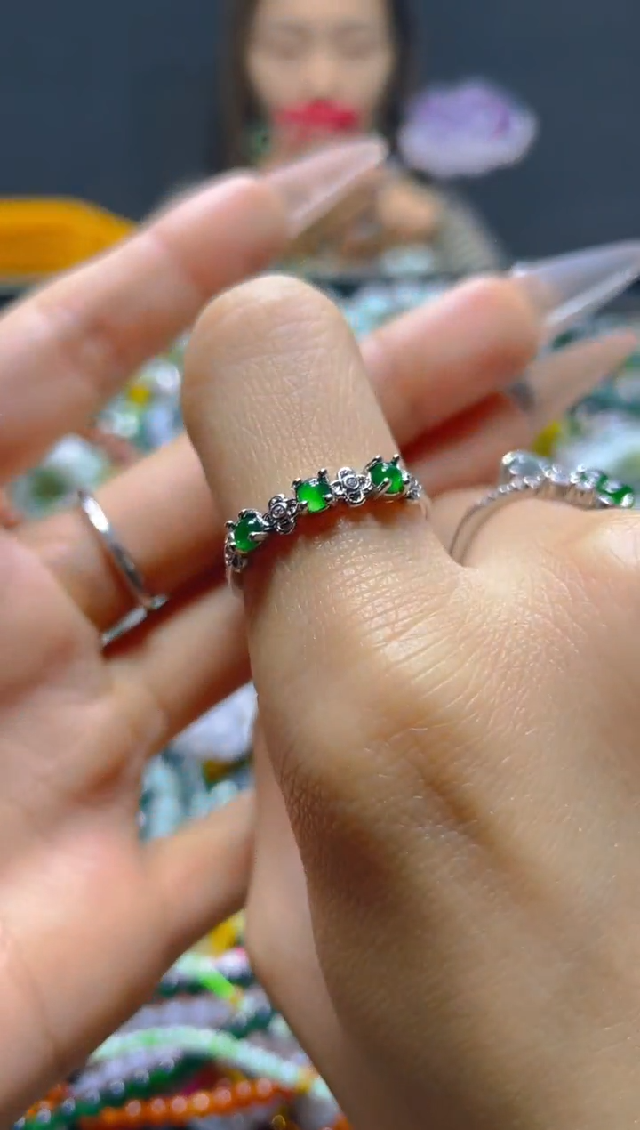 颈饰未镶嵌翡翠/B/翡翠A货，一件也是批发价