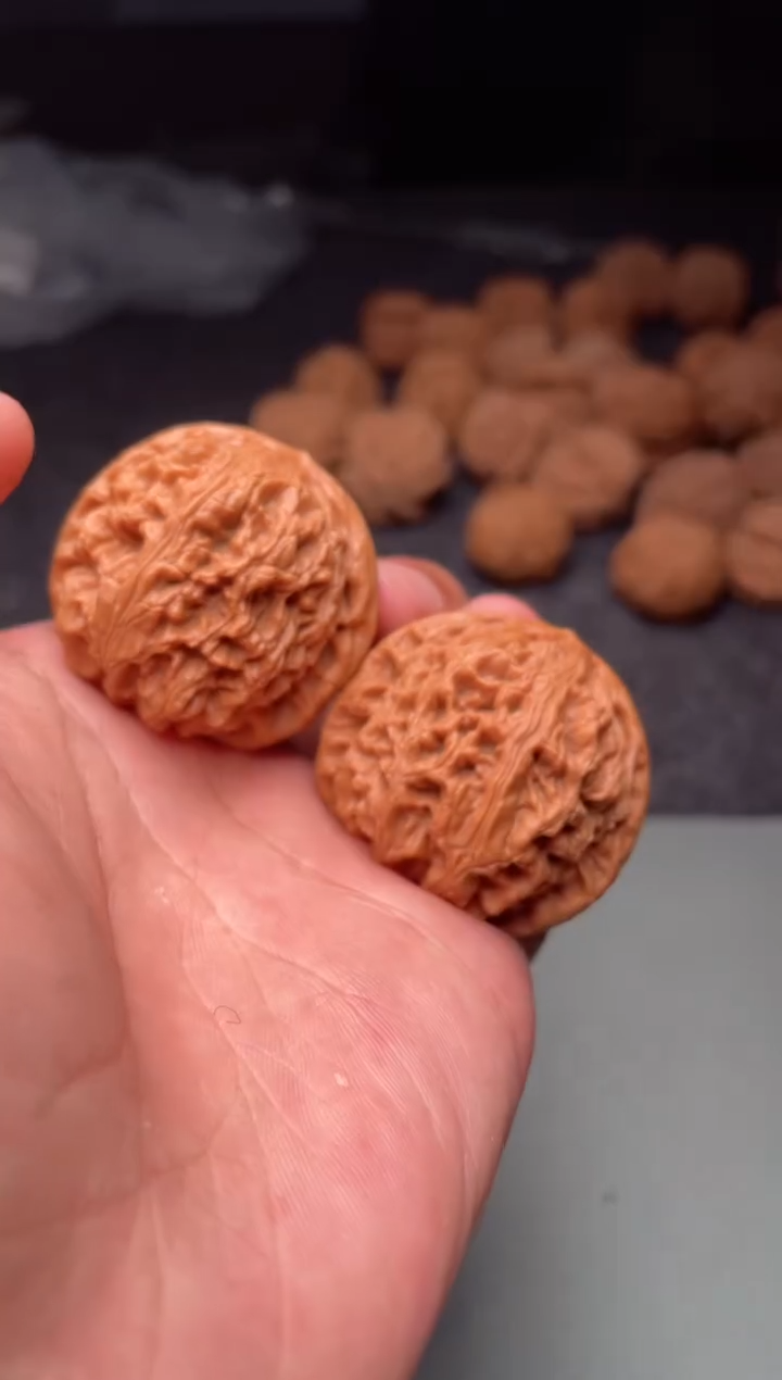 把件文玩核桃a149  水龙纹  39尺