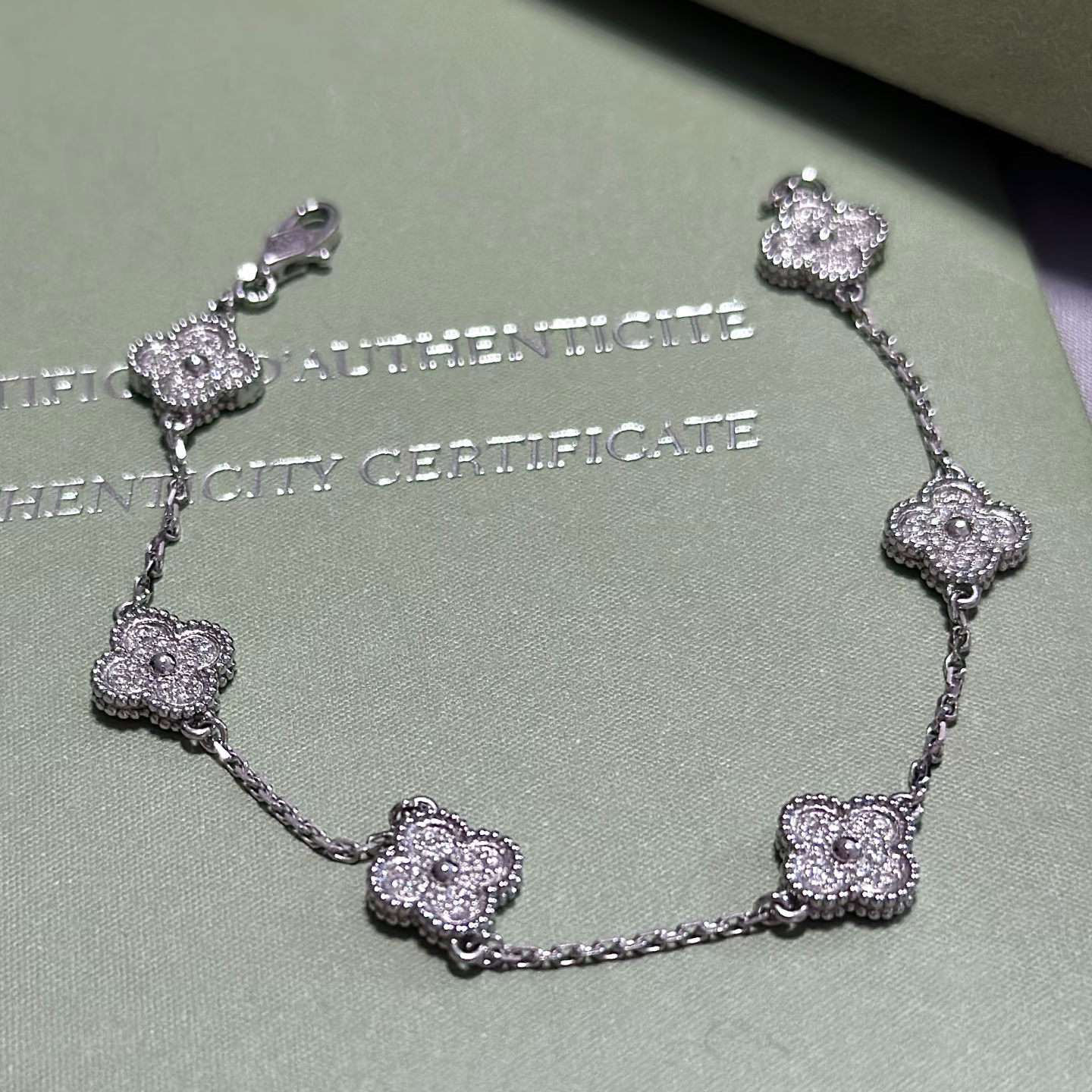 95新 梵克雅宝 花花Sweet Alhambra 小号六花手链 满钻 18K白金