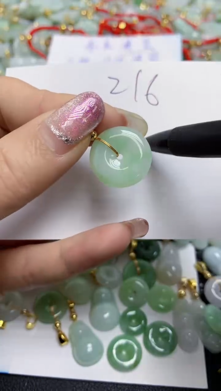 【闪购商品】翡翠颈饰合金天然翡翠A货