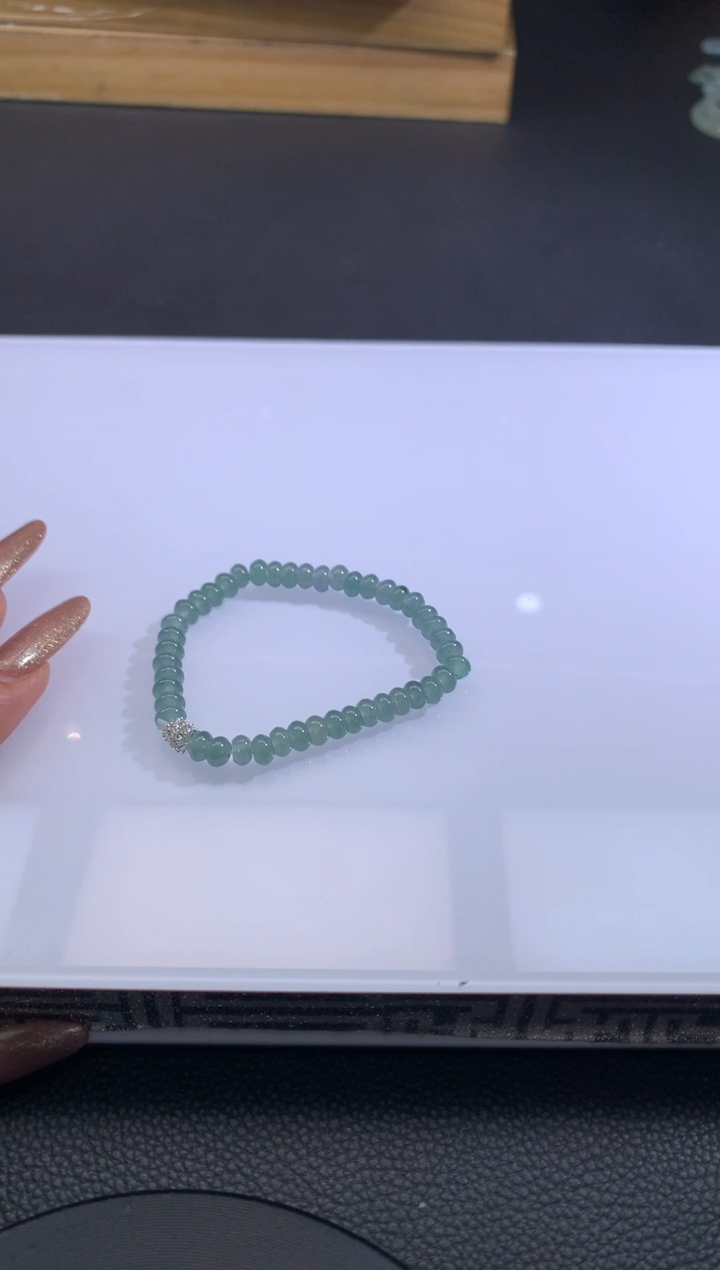 【闪购商品】定制翡翠未镶嵌翡翠