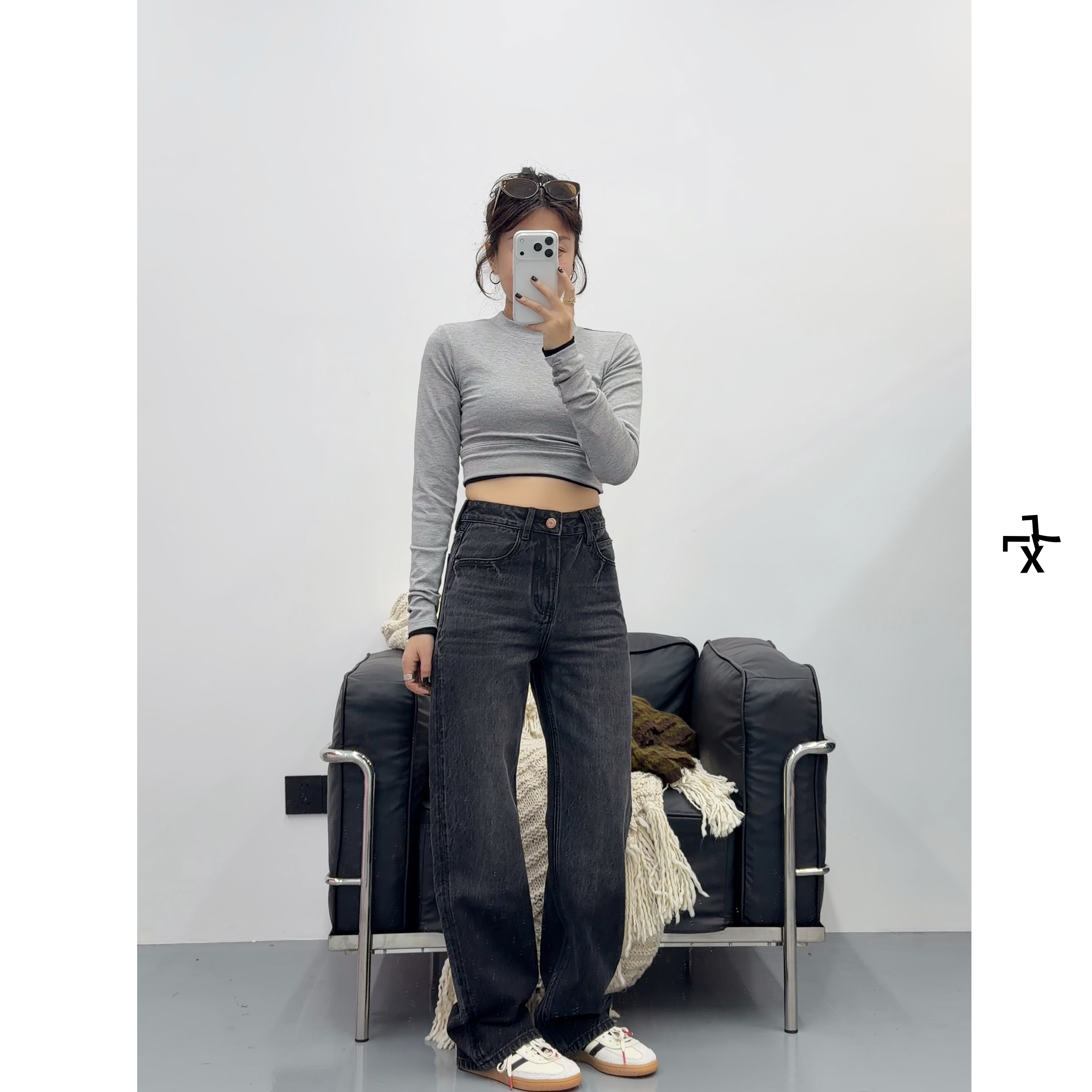 LLX7-ST2026新款直筒拖地牛仔裤水洗黑中腰无弹口袋扎花微阔长裤