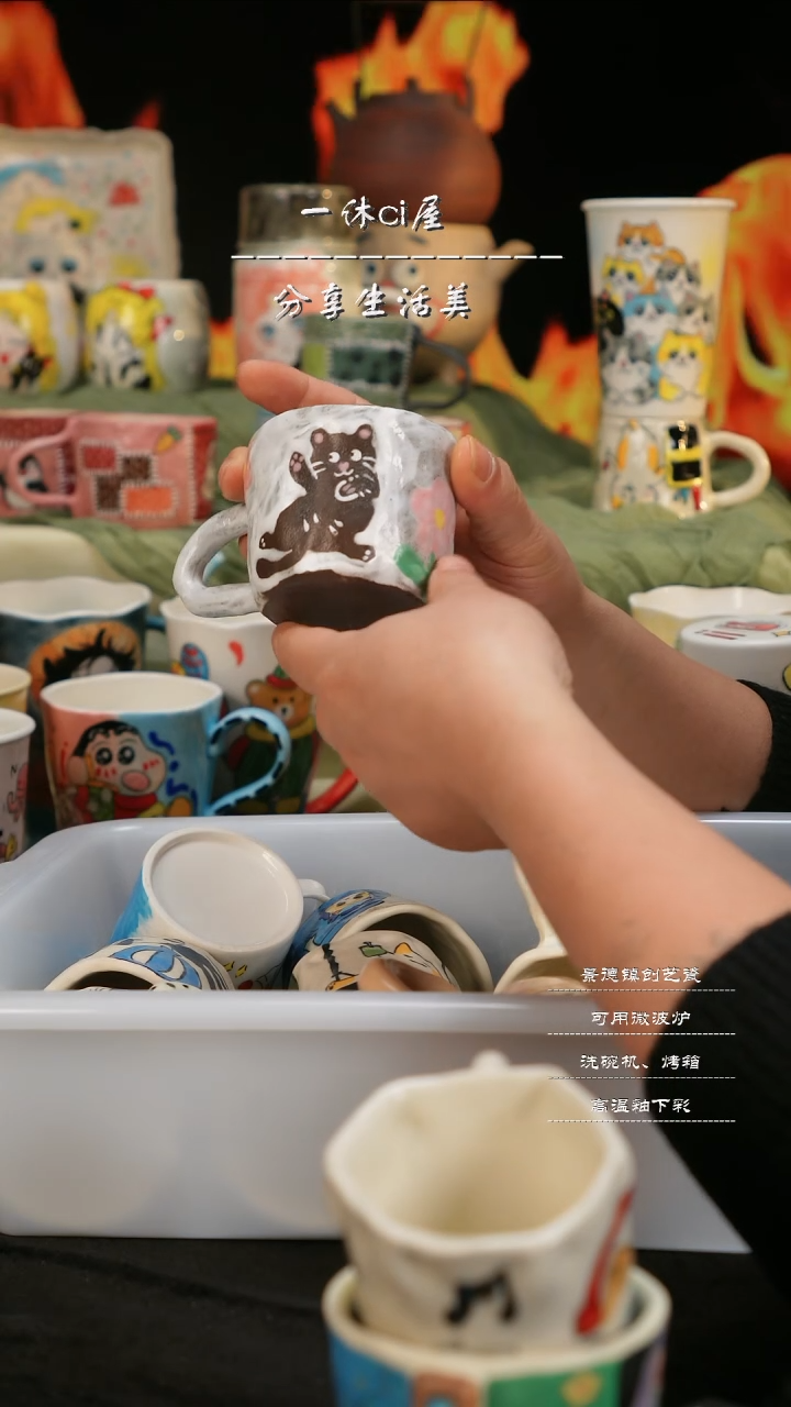 【闪购商品】摆件亲工手绘陶瓷-