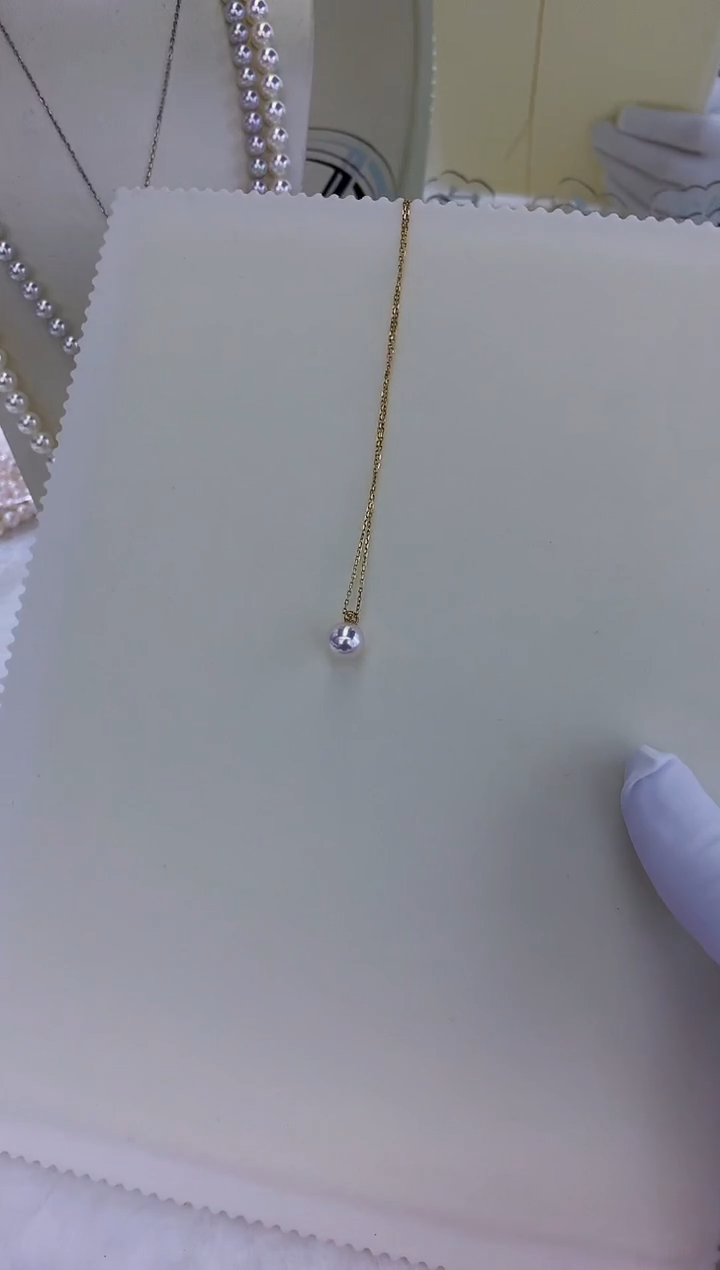 18K金镶嵌饰品海水珍珠8.5-9钻石王妃吊坠赠银链