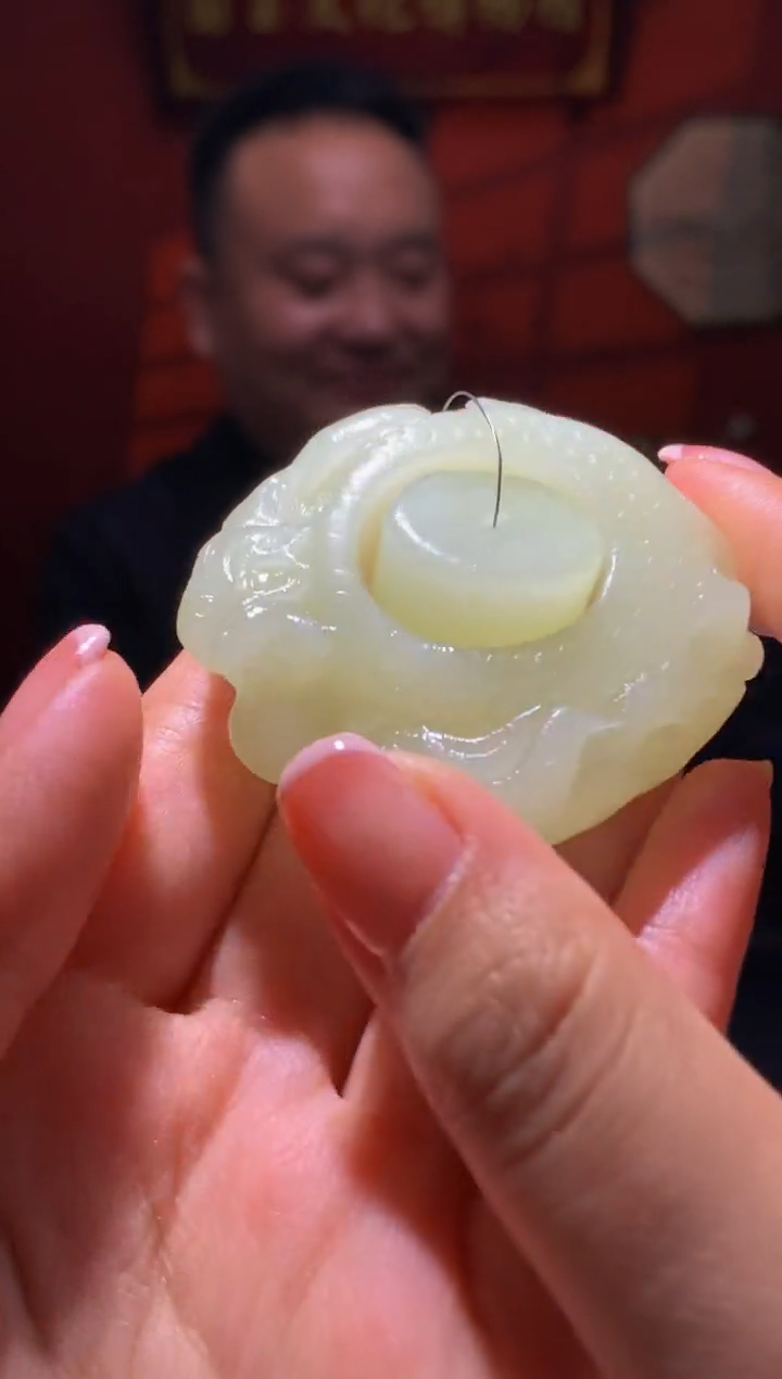 定制和田玉E****f虎妹定制和田玉链接HTY011