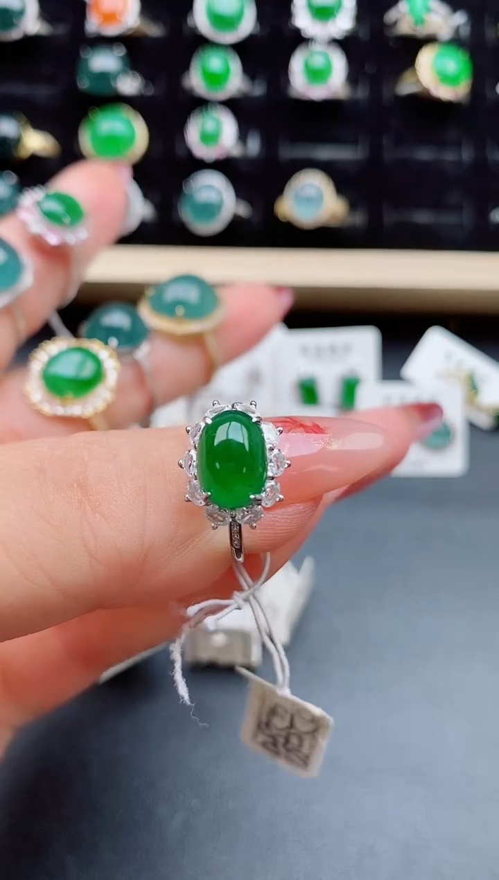 【闪购商品】翡翠戒指银S925镶嵌08050