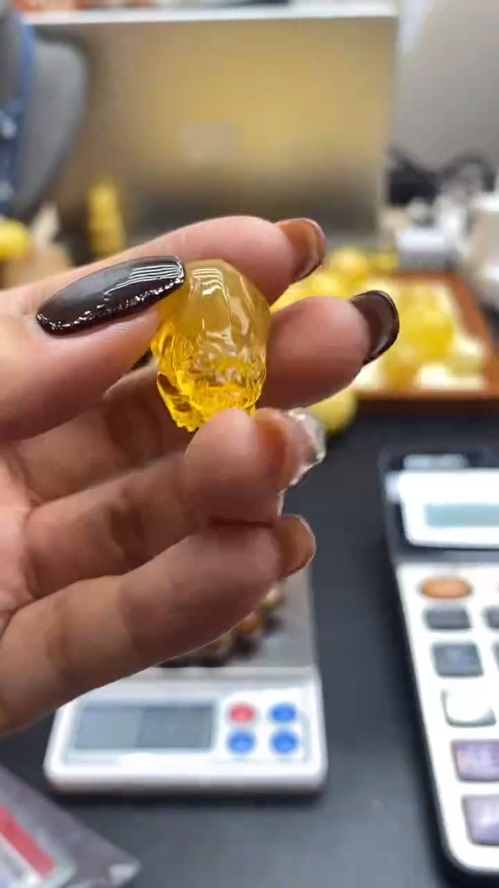 琥珀未镶嵌珠宝奇石2721