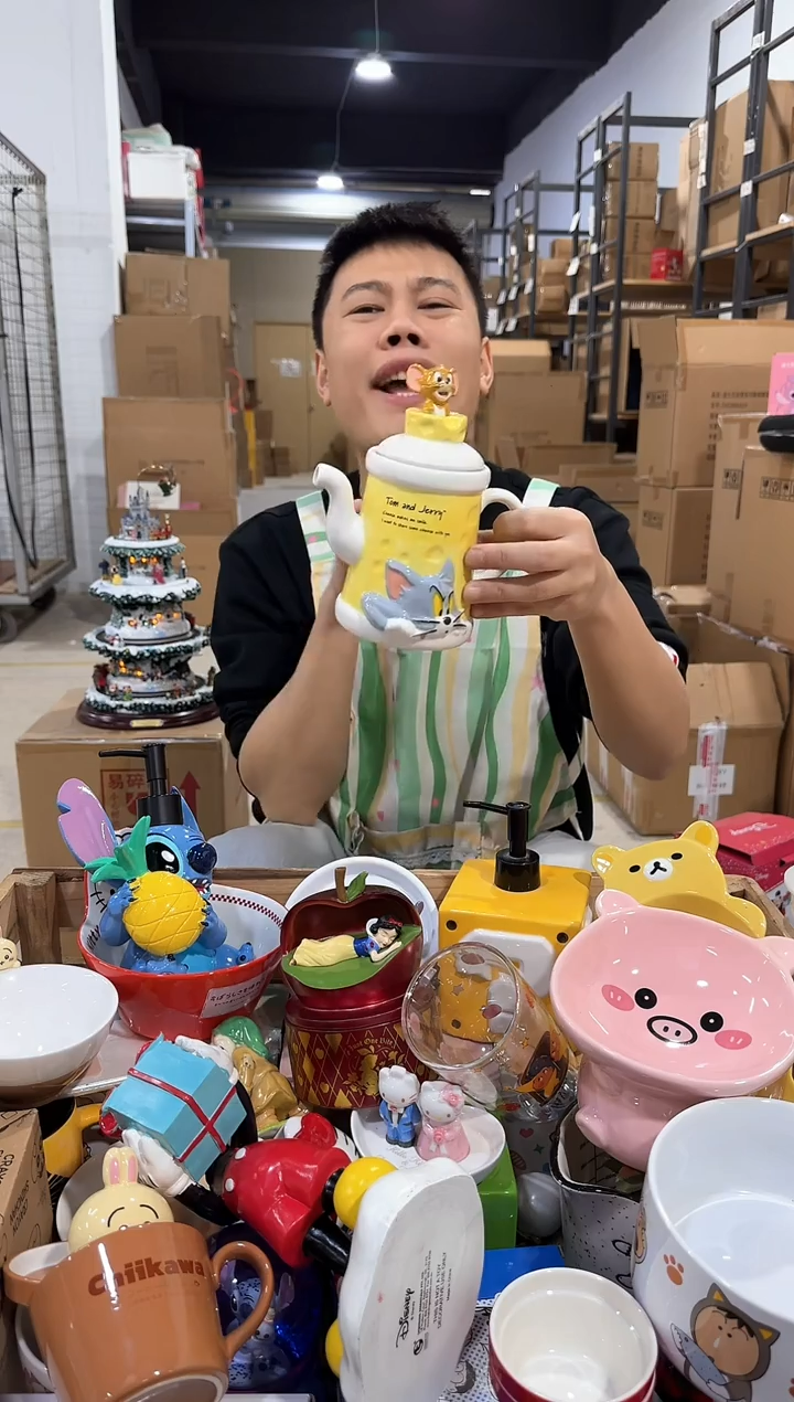 瓷片原盒猫和老鼠奶酪茶壶