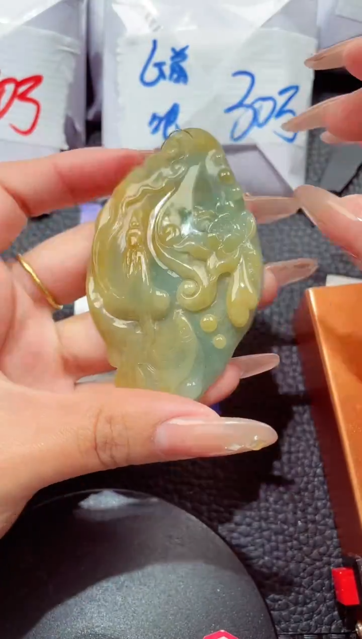 颈饰未镶嵌翡翠5