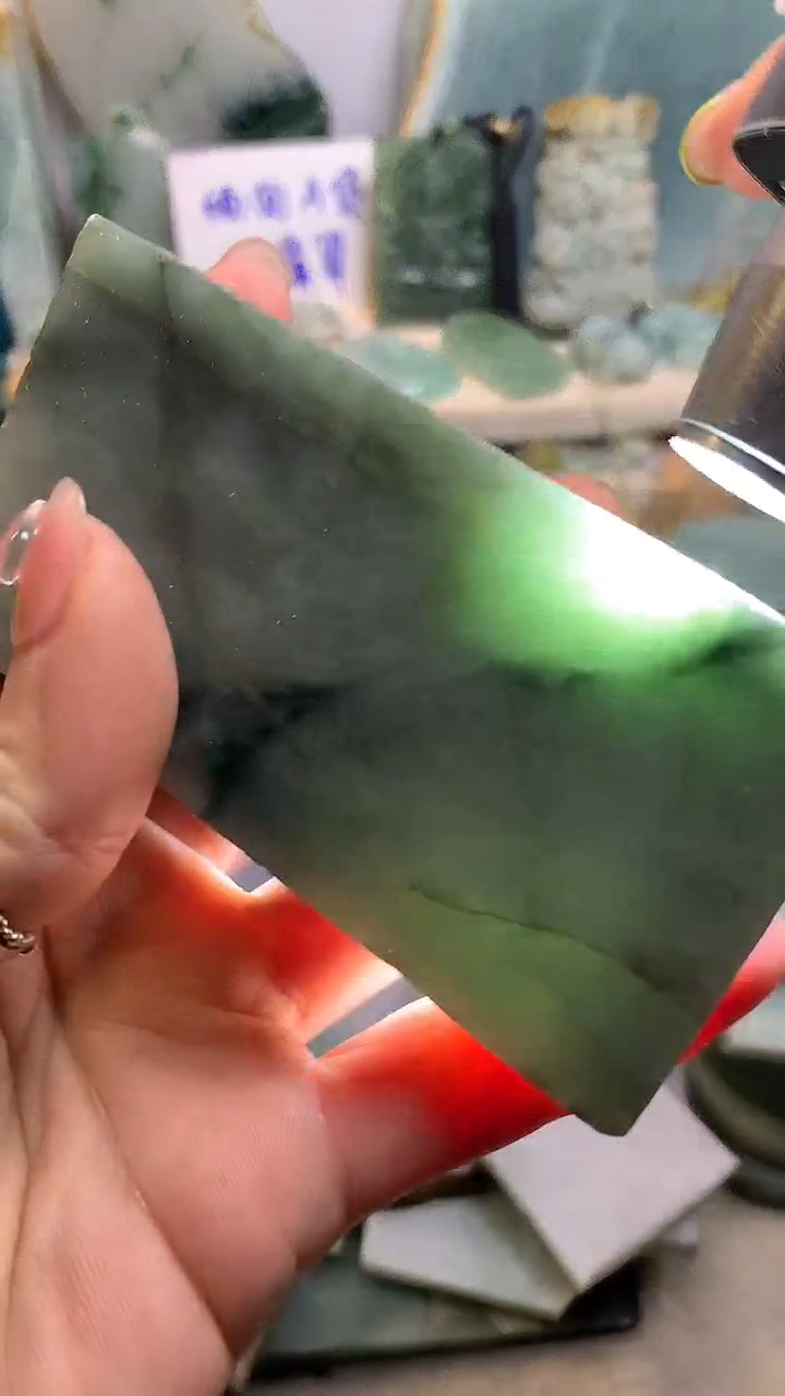 【闪购商品】翡翠挂件未镶嵌缅甸A货翡翠，没有运费险