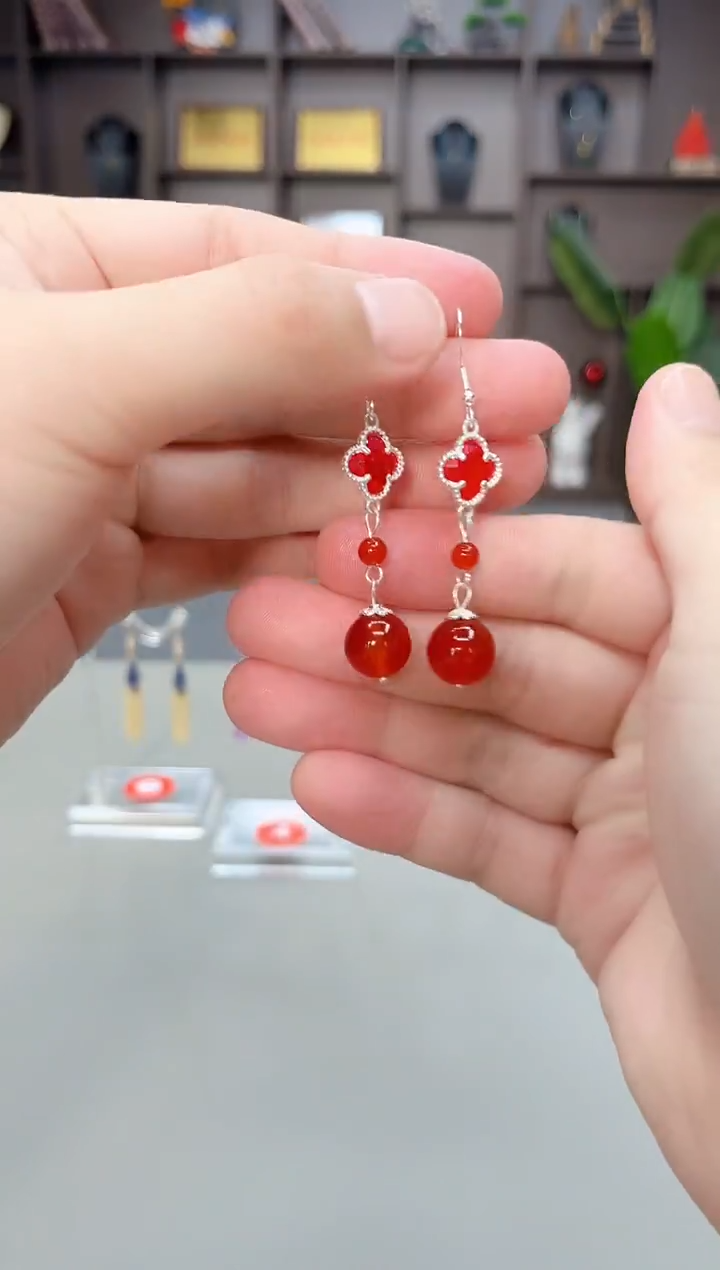 未镶嵌耳饰玛瑙/玉髓233000