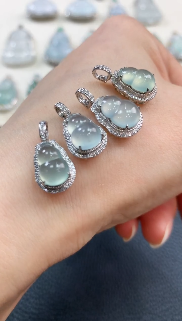 【闪购商品】翡翠吊坠(不含链)18K金镶嵌b24多样性一件发货