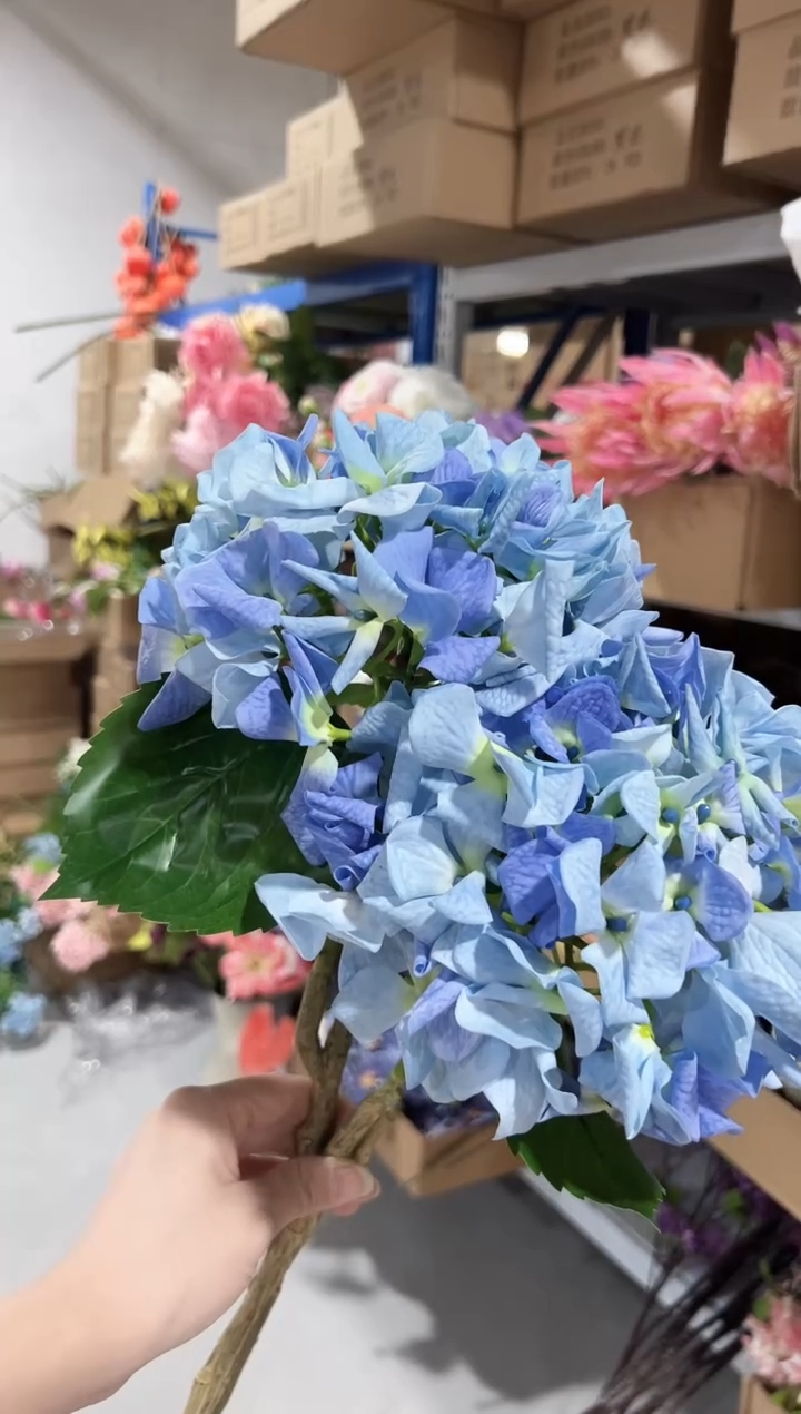 2枝蓝色手感保湿绣球