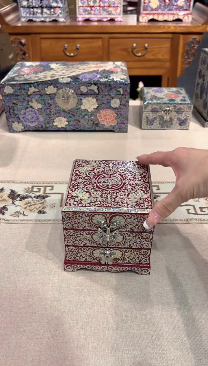 【闪购商品】红底寿·弘贝雅螺钿漆器文化馆