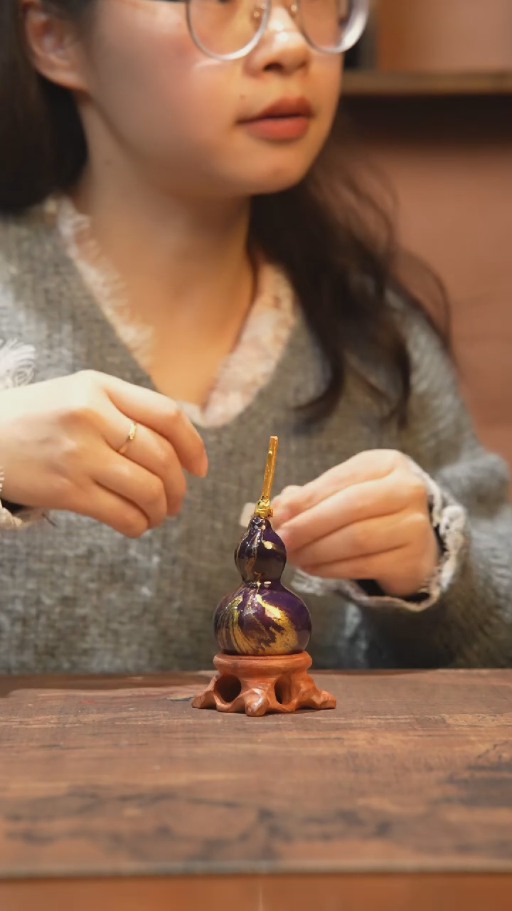 【闪购商品】481号-大漆飘漆小葫芦脖挂