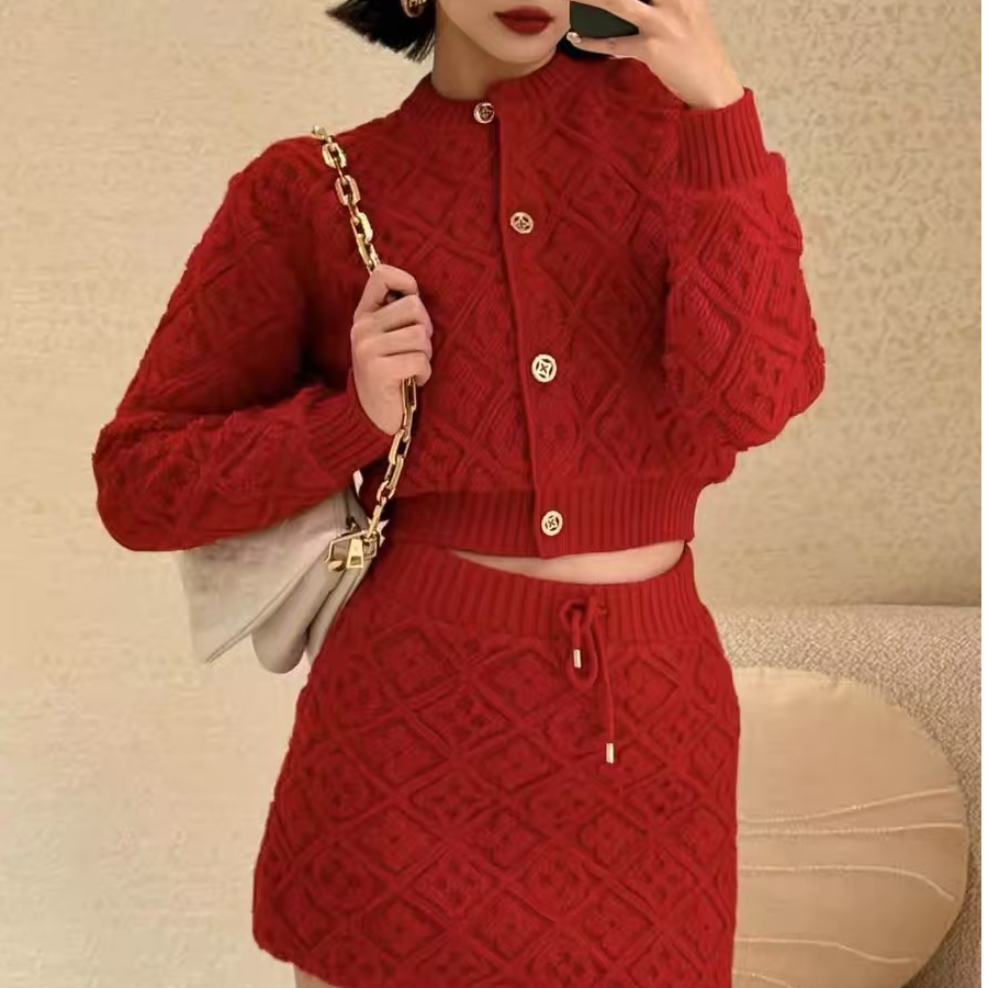 UM有米轻奢捡漏B链接针织上衣