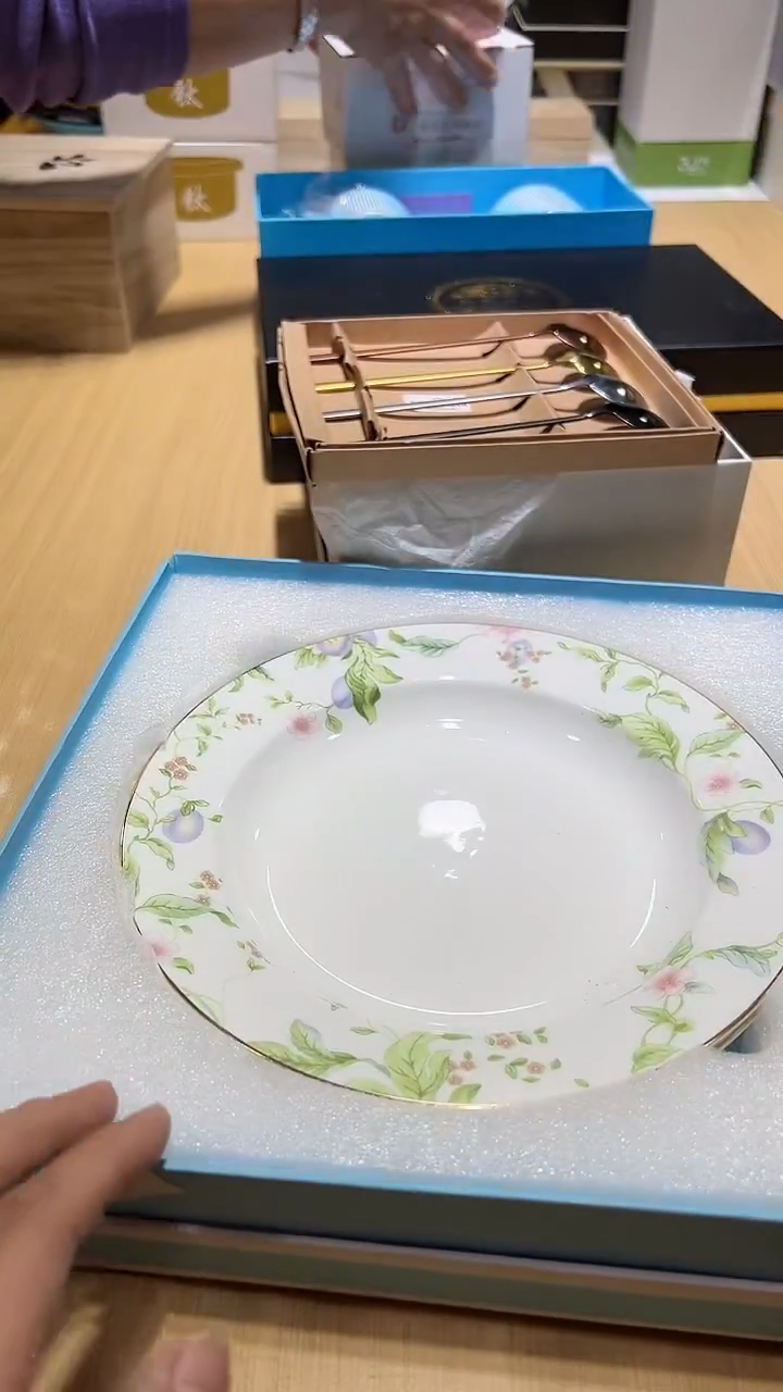 瓷片生活的本意就是开心@@1