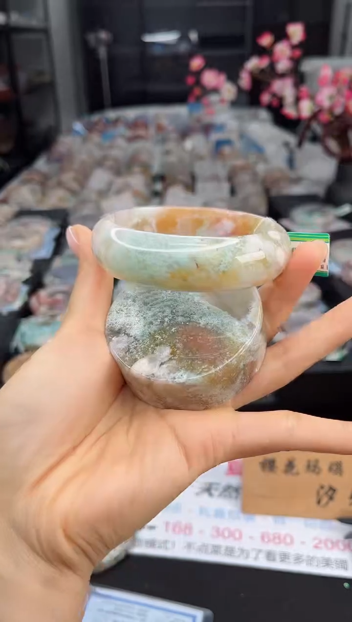 石英质玉手镯未镶嵌63圈口（赠送镯心）S9974