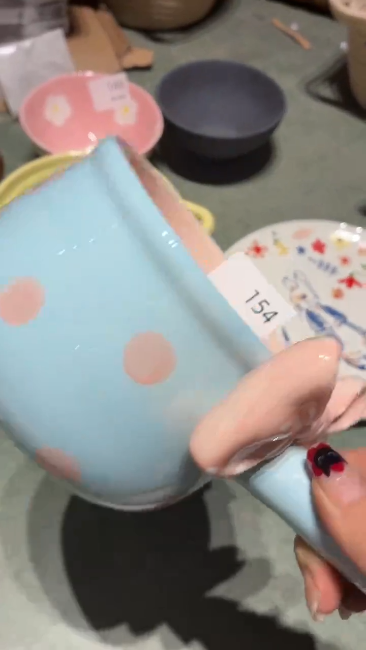 瓷154 蓝色 蝴蝶结 把手 瑕疵