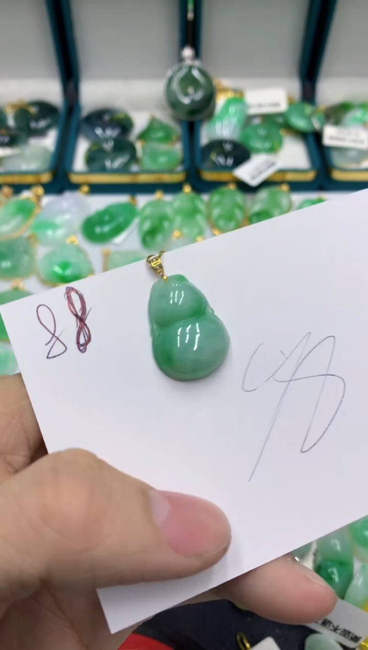 【闪购商品】翡翠颈饰18K金镶嵌11111111111