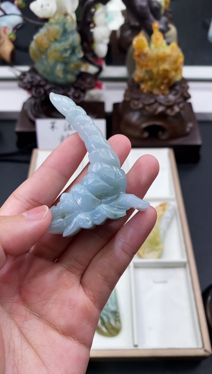 颈饰未镶嵌翡翠天然缅甸A货翡翠