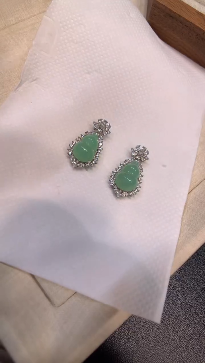 颈饰银S925镶嵌翡翠葫芦 多样性发一件