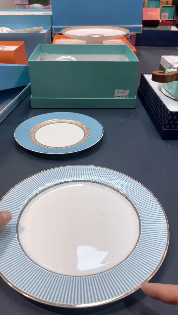 【闪购商品】碗A520-HT78全场正品，京东包邮