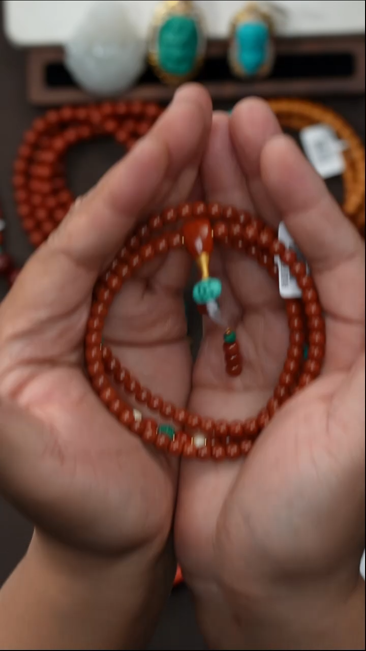 未镶嵌脖挂南红玛瑙寶*南红脖挂