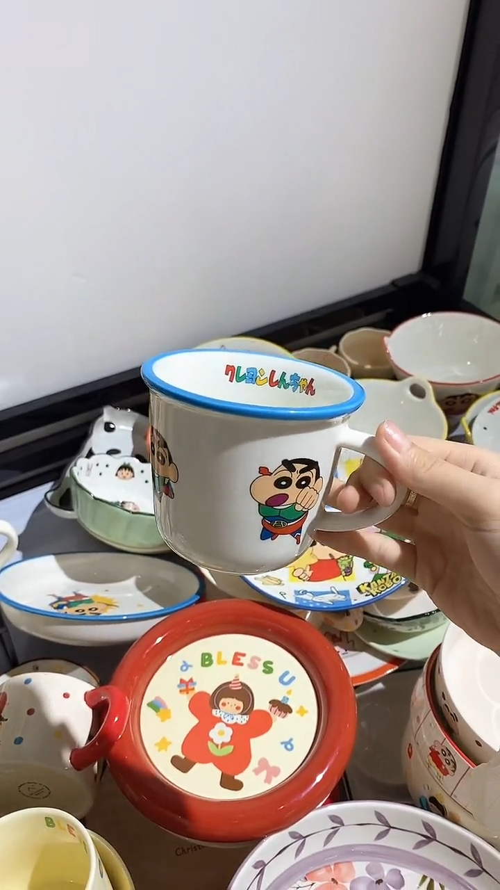 陶瓷摩登主妇蜡笔小新马克杯蓝色
