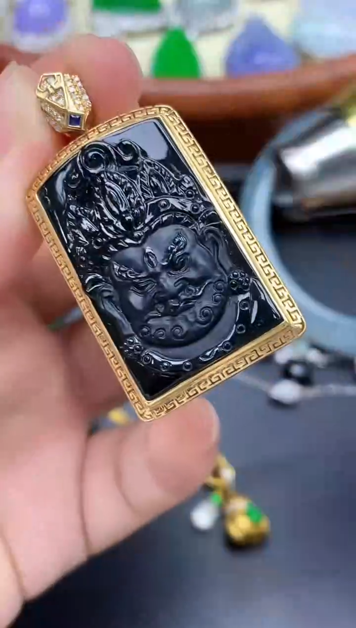 颈饰18K金镶嵌翡翠528-中国好珍宝