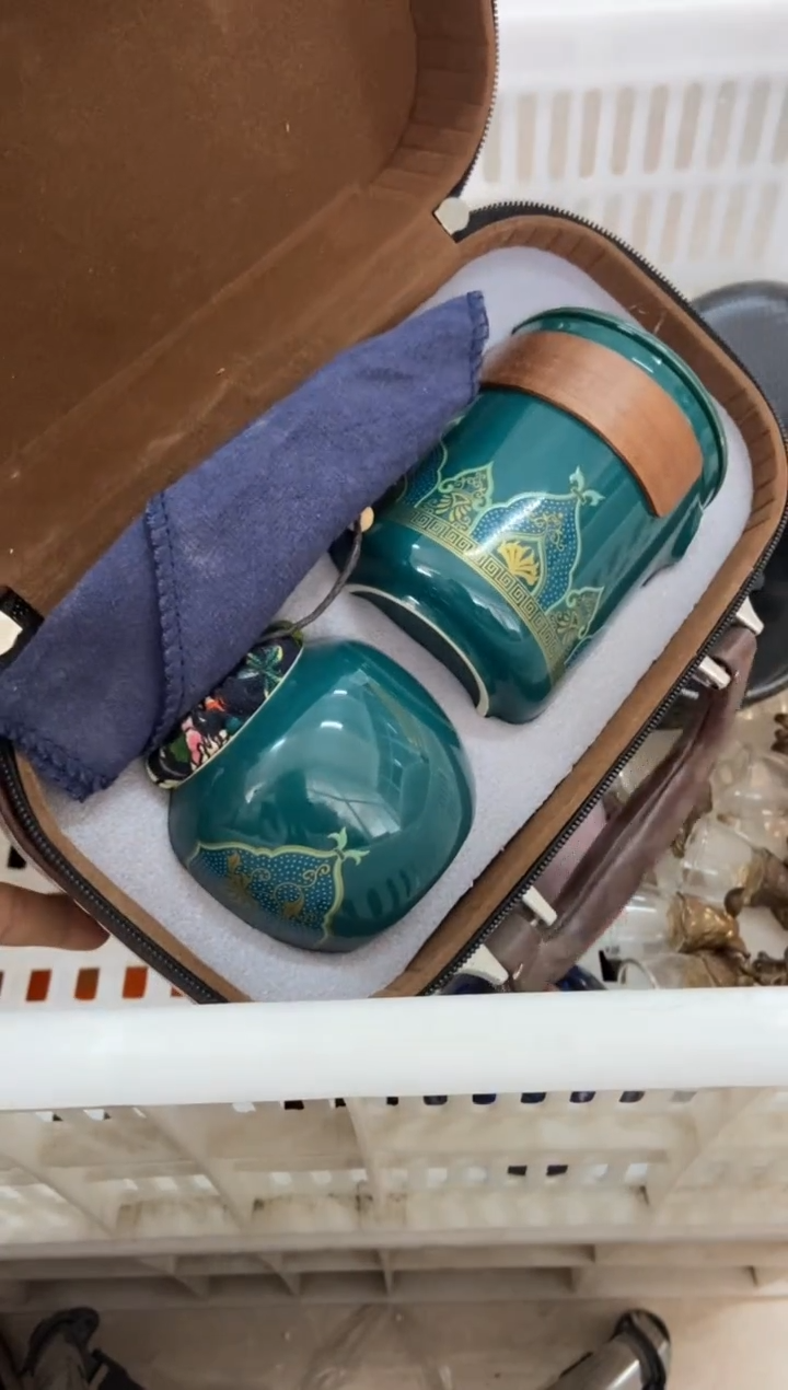 杯子瓷无运费险有瑕疵的摄影的产品有使用过的痕迹有点脏介意勿拍