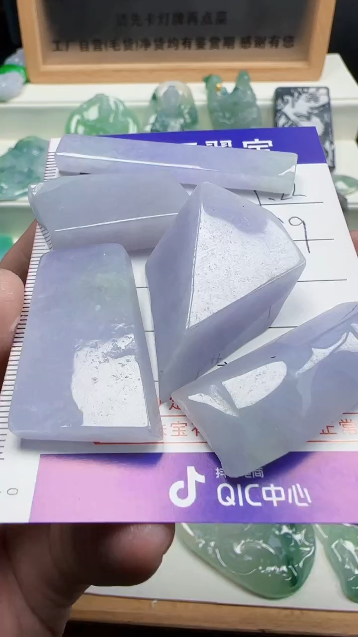 【闪购商品】翡翠颈饰未镶嵌127天然缅甸A货翡翠