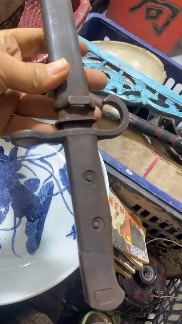 佚*所拍商品均为残品、工艺品，付款表示默认，不退不换，