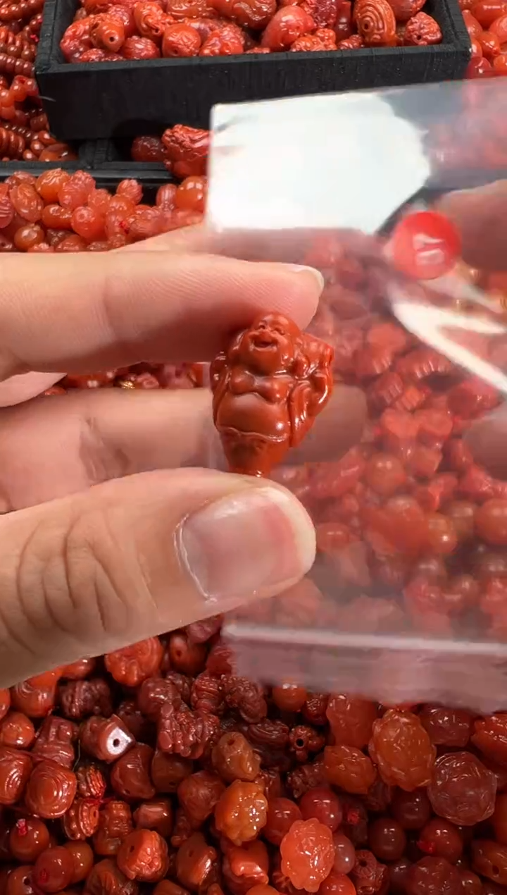 【闪购商品】南红玛瑙颈饰未镶嵌1