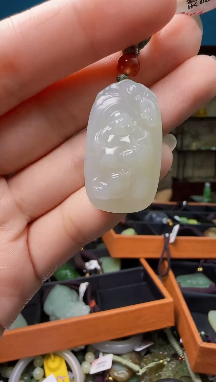 颈饰未镶嵌和田玉1