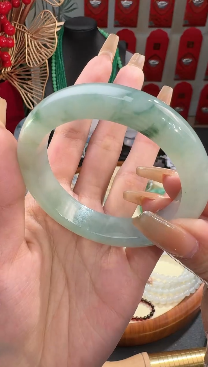 【闪购商品】翡翠手镯未镶嵌手镯