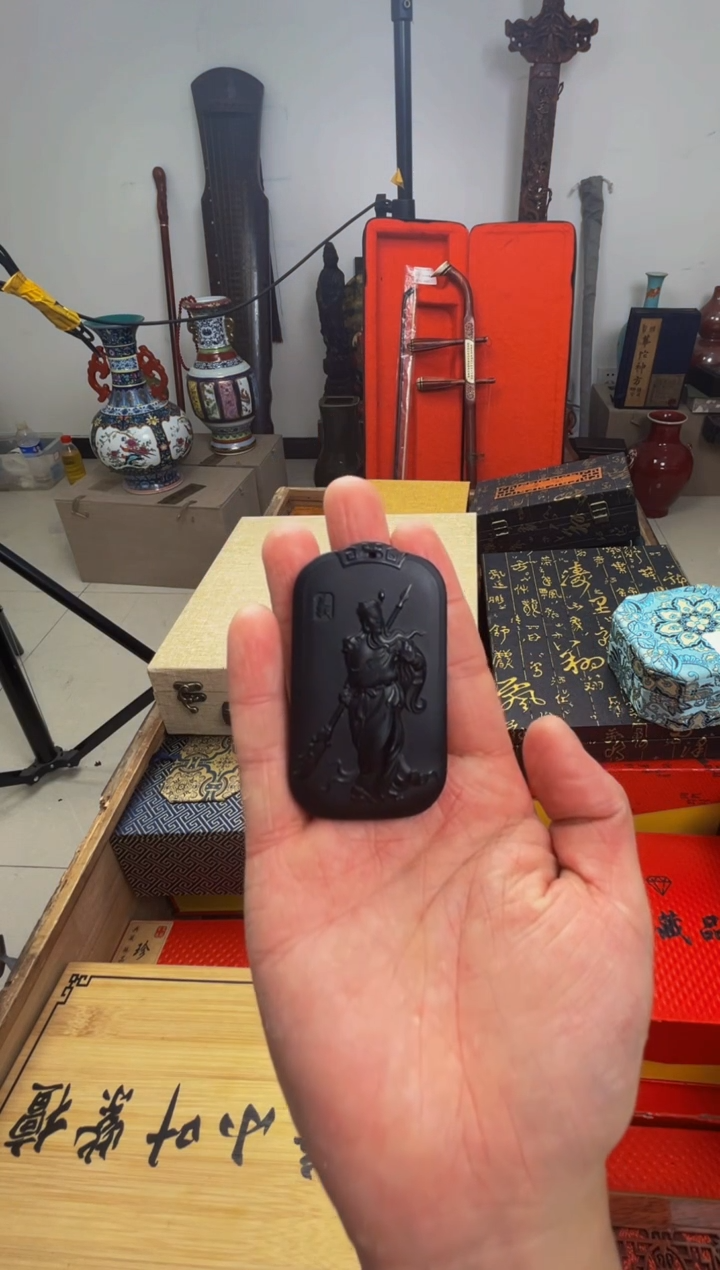 【闪购商品】和田玉（墨玉）1未镶嵌————————————