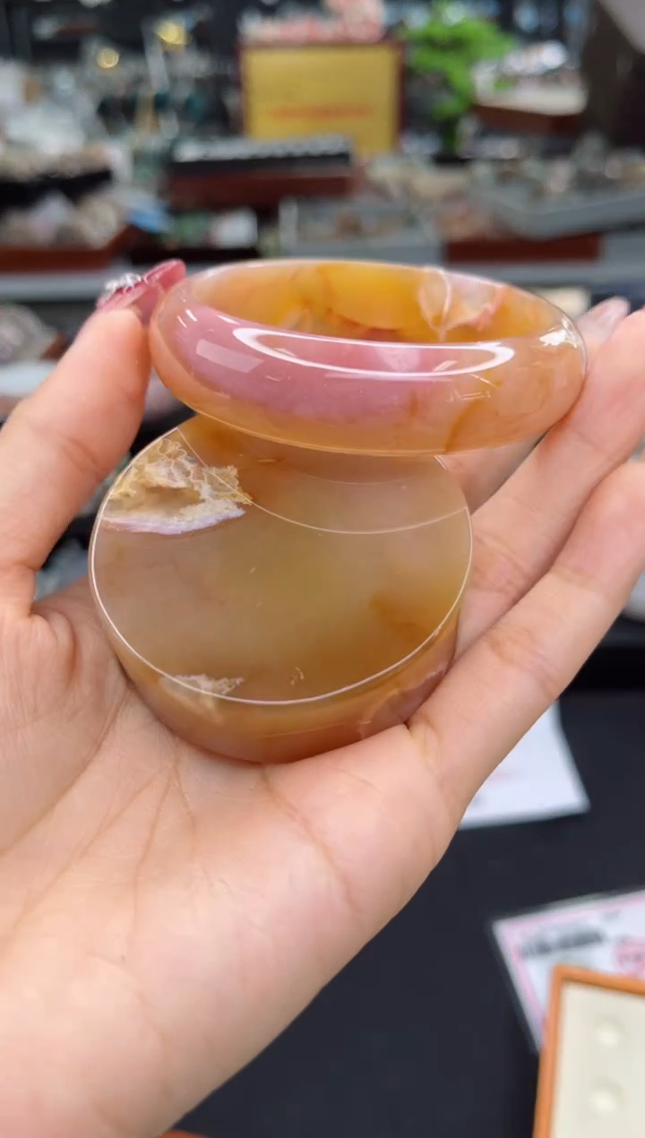 【闪购商品】石英质玉手镯未镶嵌55圈口（赠品镯心）65689