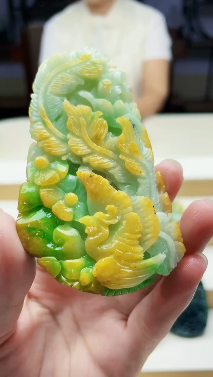 未镶嵌定制翡翠毛货09240168