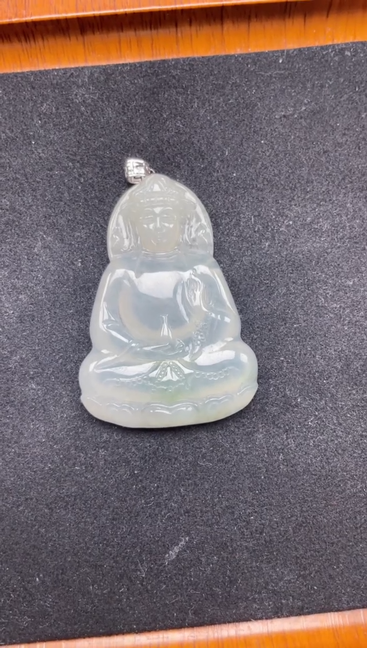 【闪购商品】翡翠颈饰未镶嵌素衣